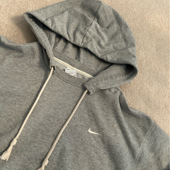 Get Nike Hoodie, XL - Picture 2 of 4